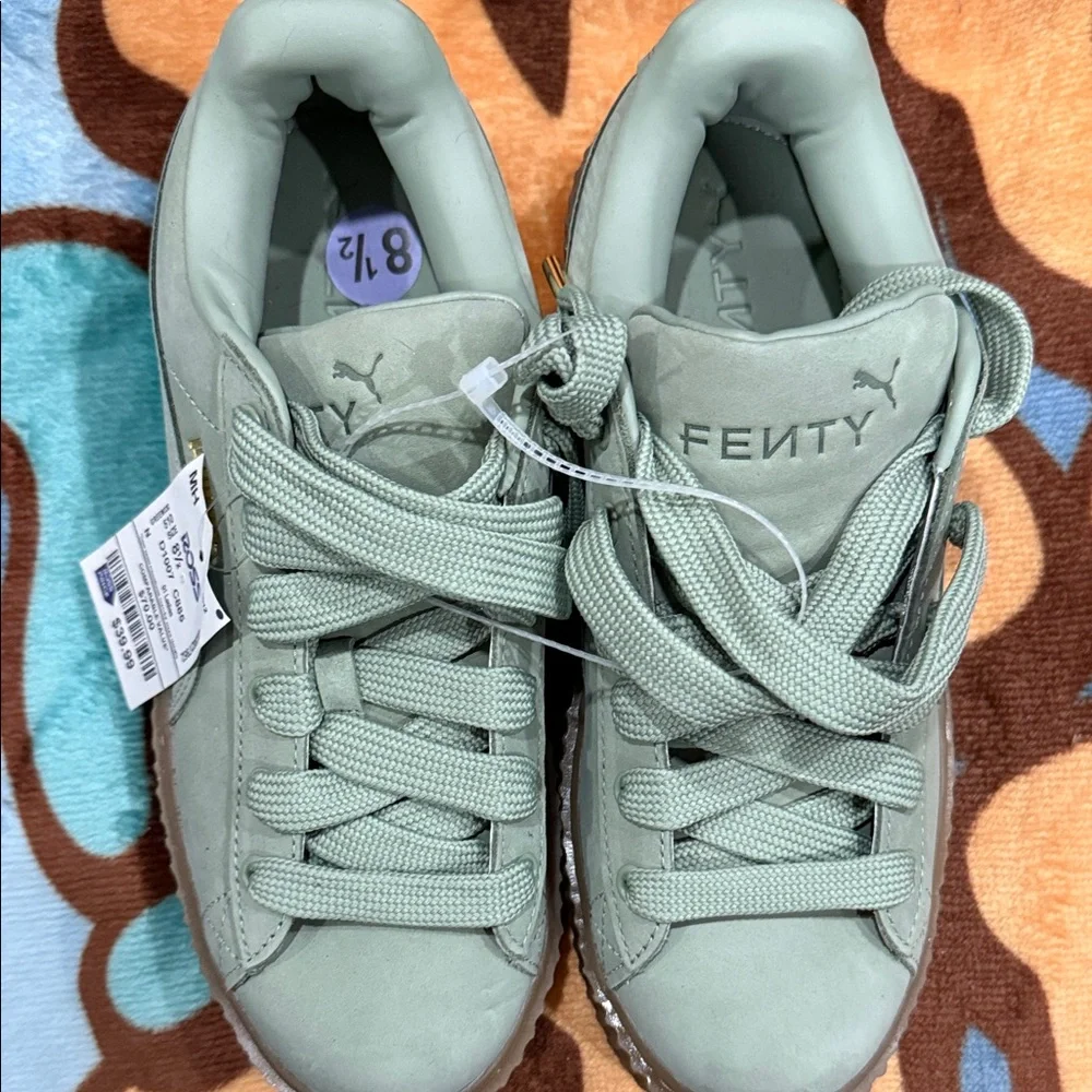Pumas x Fenty Green Sneakers - Picture 2 of 6